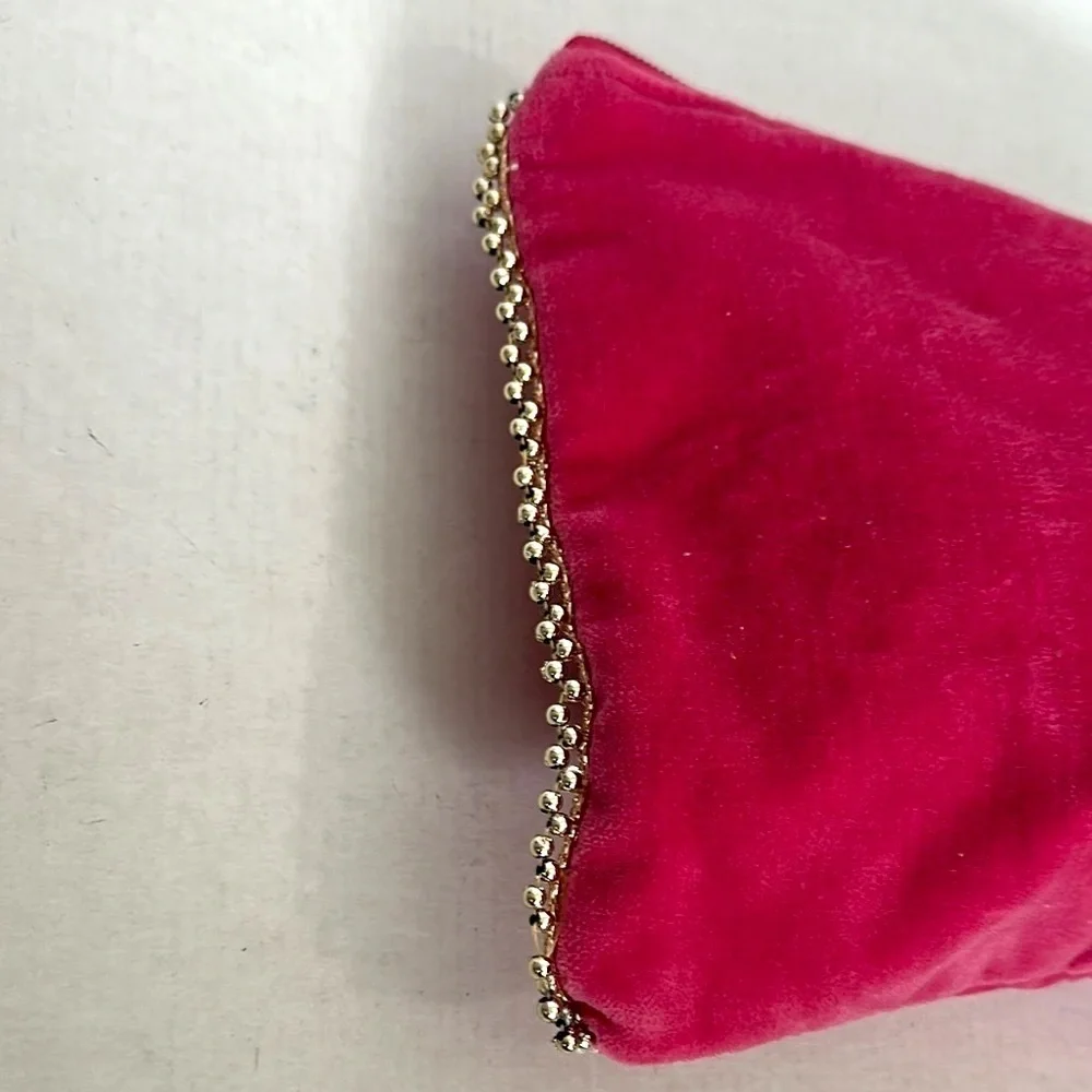 Jane Marie Velvet Clutch w/gold detail and adorable Tassel - Pink NWT